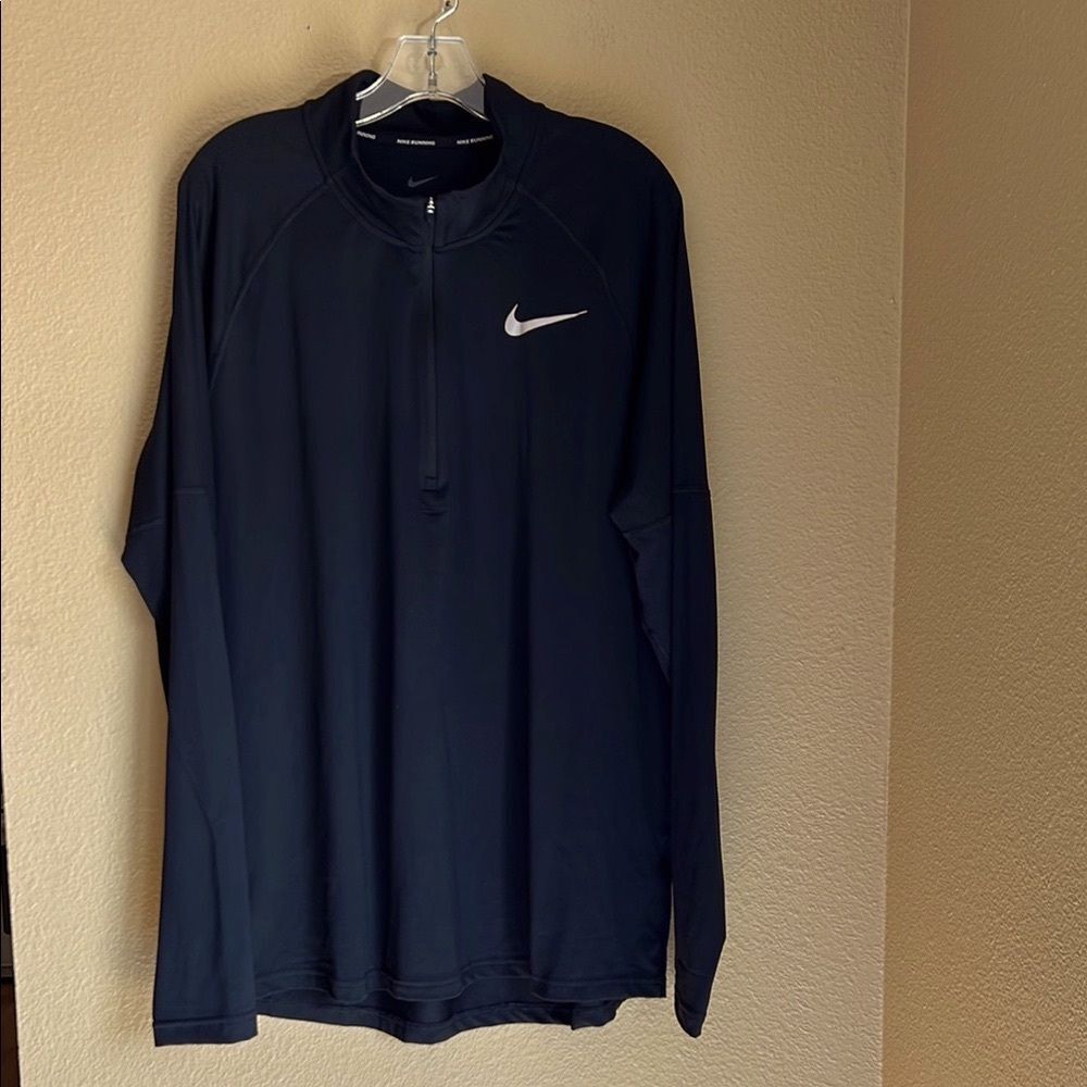 EUC‎ Nike DriFIT 1/4 Zip Running Top XL